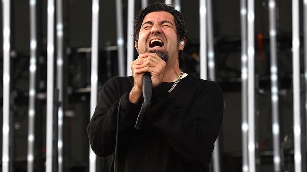 Chino Moreno Hints at Upcoming Deftones Material in New 'Billboard'  Interview, image size:1200x675