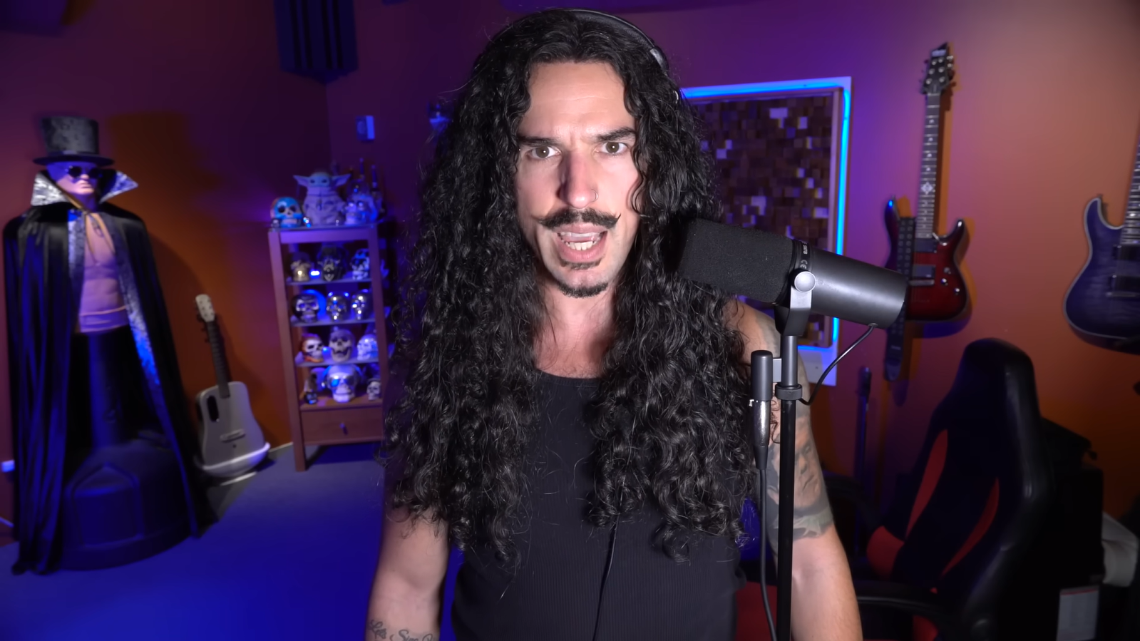 Anthony Vincent Reinterprets TLC's "No Scrubs" As a Korn Song - And The Result Is Far from a Buster