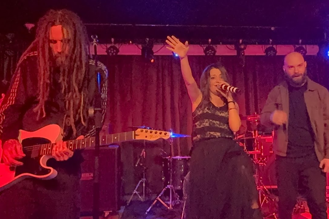 WATCH: Korn’s "Head" Joins Forces with Flyleaf’s Lacey Sturm for Electrifying Performances of "Blind" and "I’m So Sick"