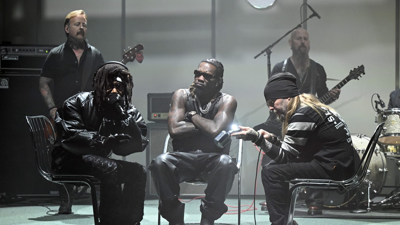 Offset and J.I.D. Enlist Drowning Pool, Bodies Promptly Hit the Floor