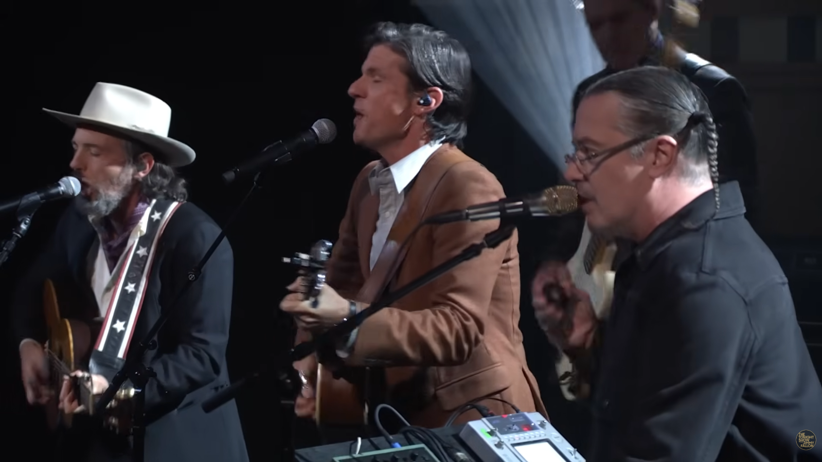 AVTT/PTTN Perform "Eternal Love" on 'The Tonight Show with Jimmy Fallon'