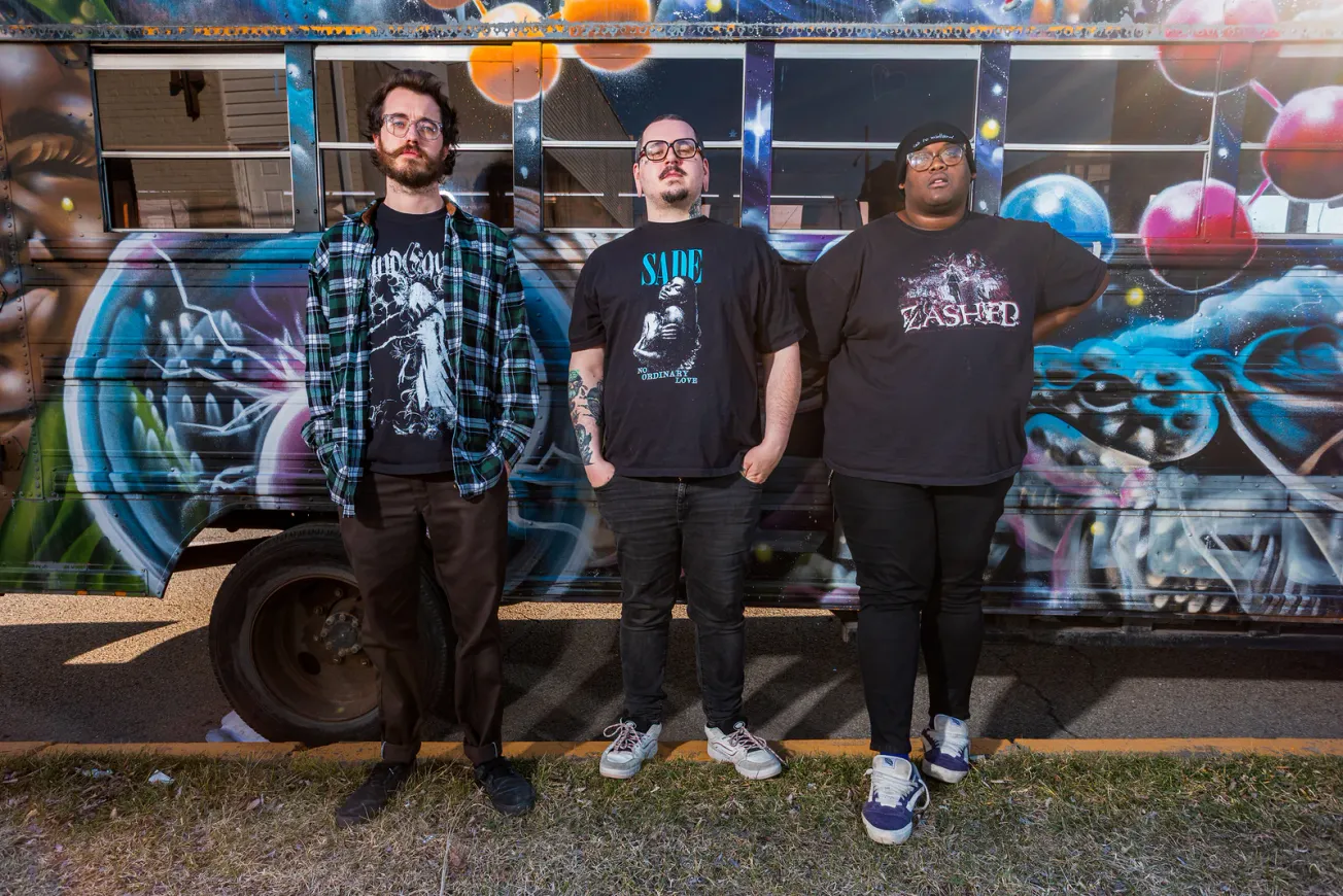 Kaonashi Release New Vinyl Boxset, Post Lost Music Video